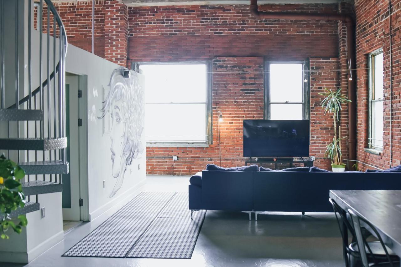 FERIENWOHNUNG DOWNTOWN LA 2 STORY ARTIST LOFT WITH VIEWS LOS ANGELES